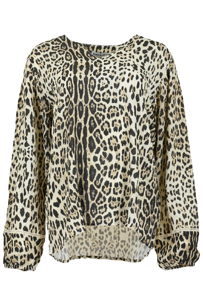 Ontdek deze opvallende blouse met een pantherprint en elastische manchetten, een perfecte combinatie van stijl en comfort. De blouse biedt een eigentijdse uitstraling met zijn gedurfde print, terwijl de elastische manchetten zorgen voor een comfortabele pasvorm rond de polsen.

Materialen: 100% Viscose