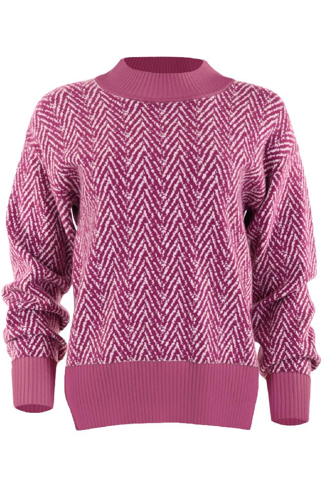 De Hanne trui is de perfecte winter trui. Het is een zachte gebreide trui in een leuke zigzag print. De trui is te verkrijgen in twee kleuren met deze print. De trui heeft een kleine turtle nek, waardoor hij nog warmer is. Hij heeft een normale rechte pasvorm.